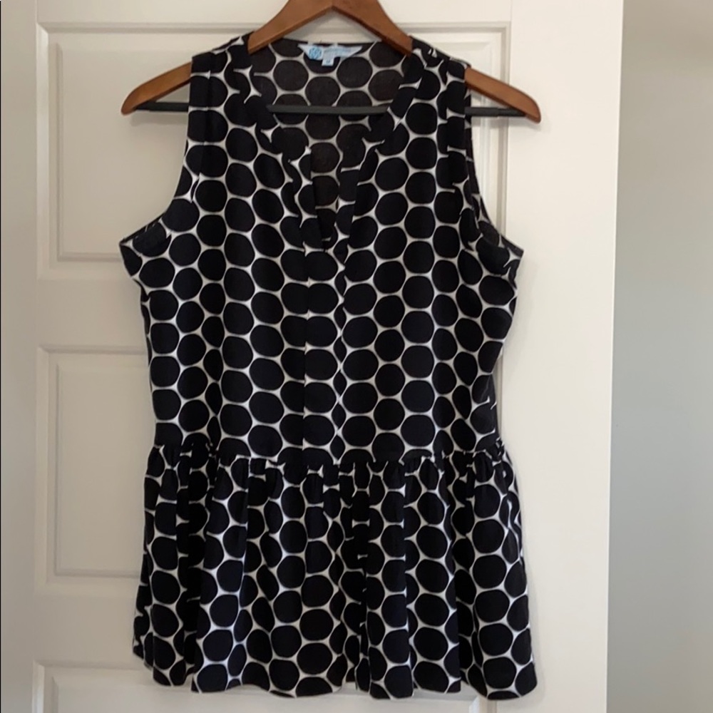 Sleeveless top